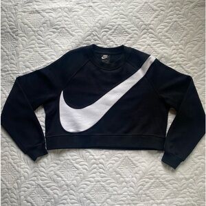 Nike crew neck cropped sweater size small